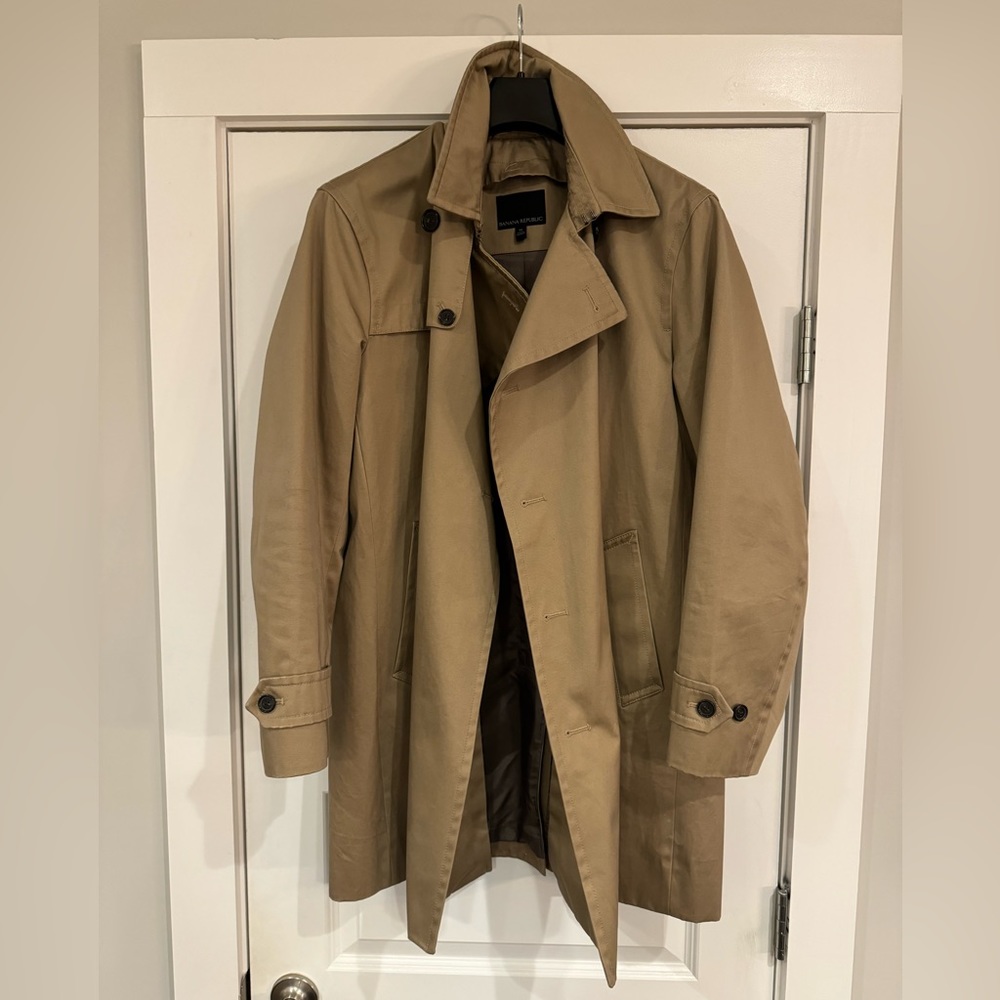 Banana Republic Trench Coat Men’s M